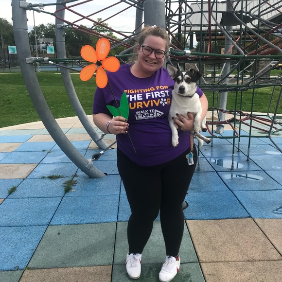 MEET YOUR POSHER, Emily W. 🎀 - Picture 5 of 8